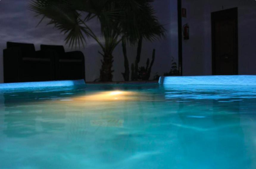 Casa Patio Las Palmeras Cordoba Con Piscina エクステリア 写真